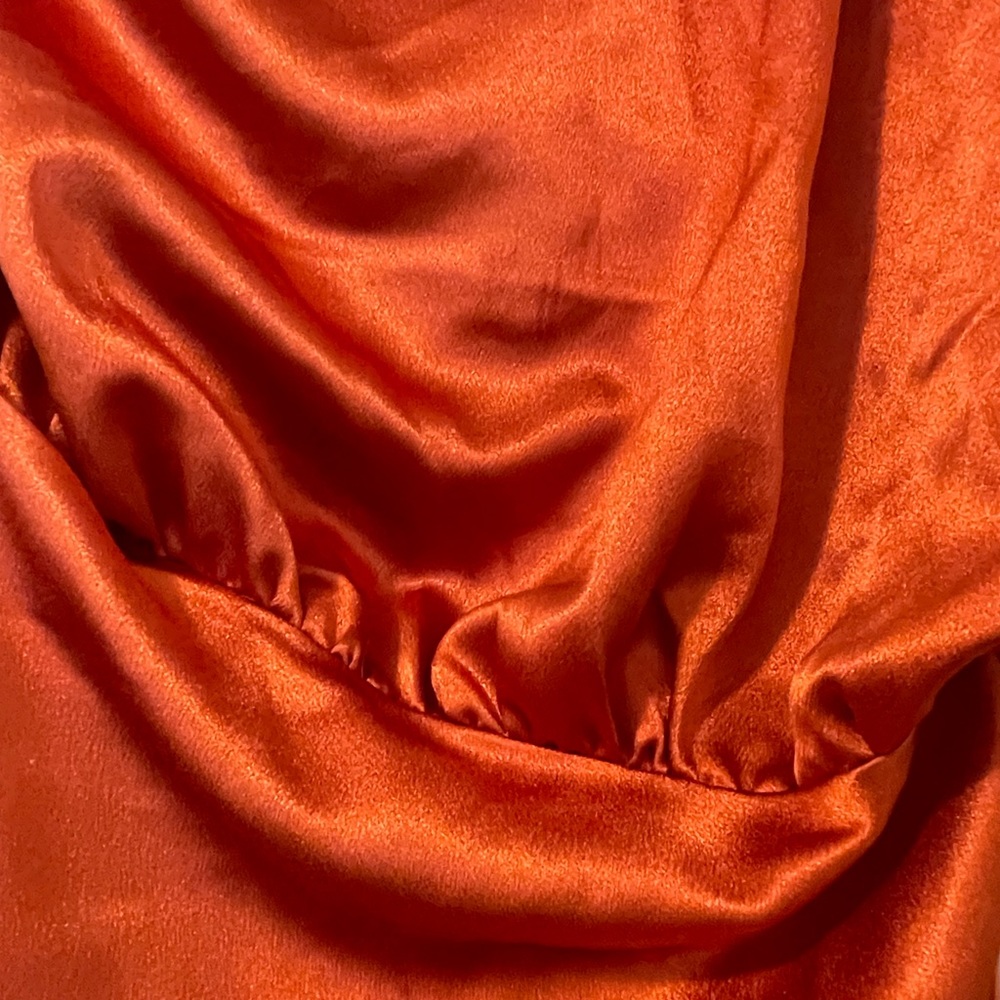 One shoulder ruched satin dress - Picture 4 of 4